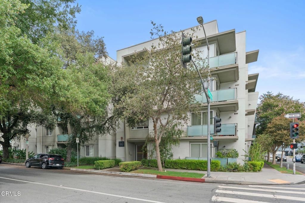 160 S Hudson Avenue 105, Pasadena, CA 91101