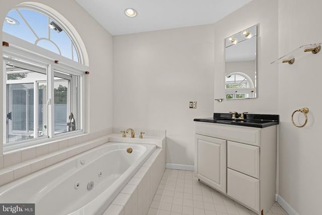 1254 OLD BALTIMORE PIKE, Newark, DE 19702