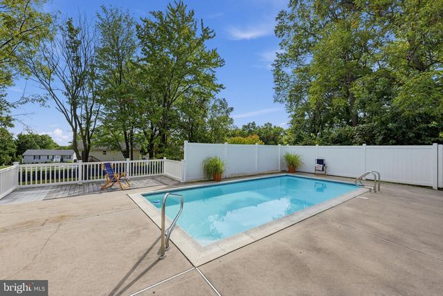 1254 OLD BALTIMORE PIKE, Newark, DE 19702