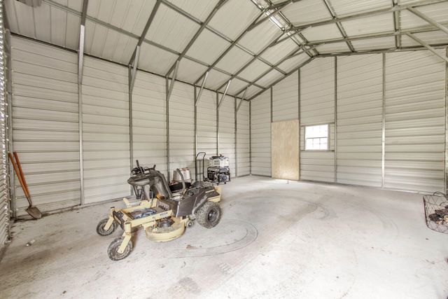 209 Cherry Dr, Thibodaux, LA 70301