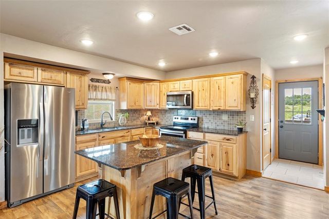 10895 E Priaire Grove Road, Guthrie, OK 73044