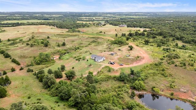 10895 E Priaire Grove Road, Guthrie, OK 73044