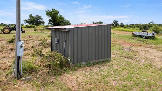 10895 E Priaire Grove Road, Guthrie, OK 73044