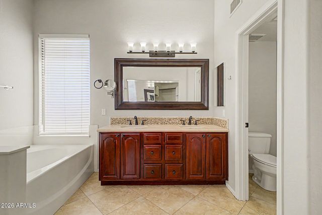 2153 W DUBLIN Lane, Chandler, AZ 85224