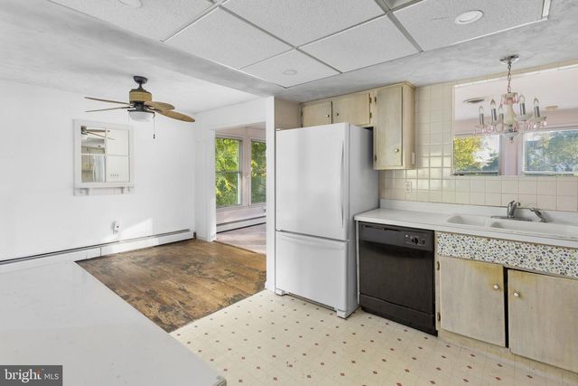32 HIGHBRIDGE RD, Bordentown, NJ 08620