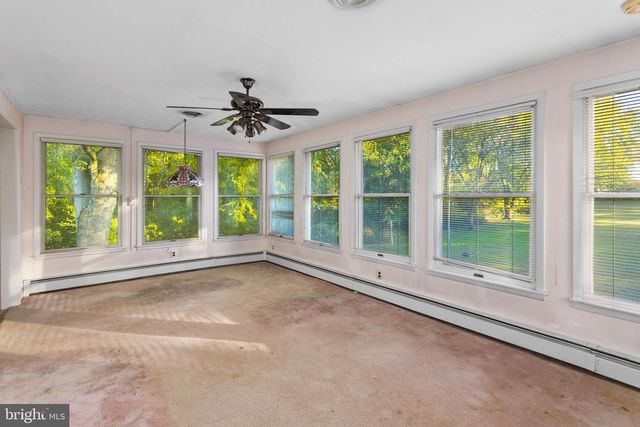 32 HIGHBRIDGE RD, Bordentown, NJ 08620
