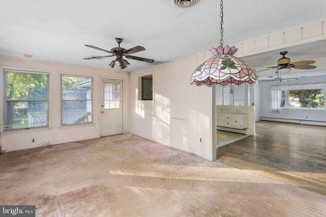 32 HIGHBRIDGE RD, Bordentown, NJ 08620
