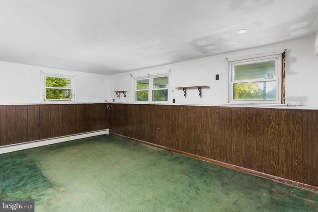32 HIGHBRIDGE RD, Bordentown, NJ 08620