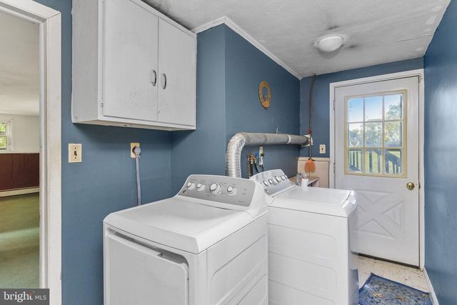 32 HIGHBRIDGE RD, Bordentown, NJ 08620