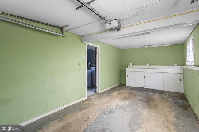 32 HIGHBRIDGE RD, Bordentown, NJ 08620