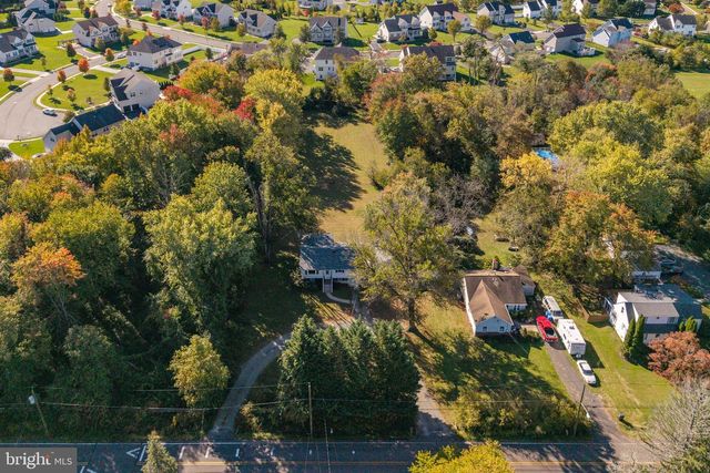 32 HIGHBRIDGE RD, Bordentown, NJ 08620