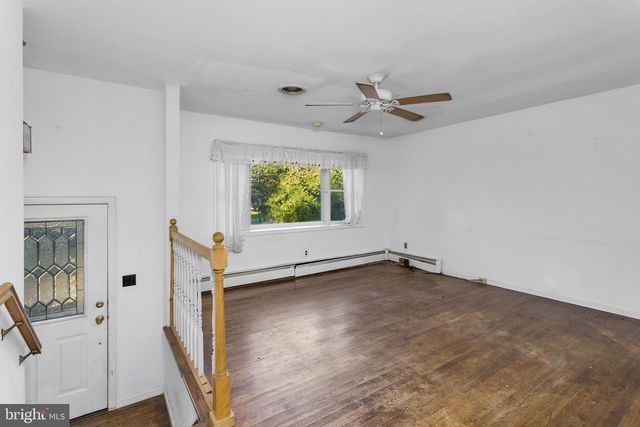 32 HIGHBRIDGE RD, Bordentown, NJ 08620