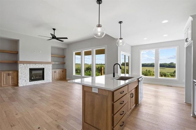 14659 Amanda Lane, Basehor, KS 66007