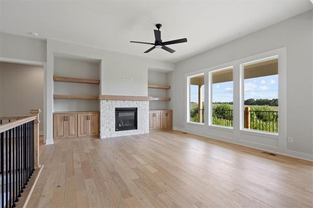 14659 Amanda Lane, Basehor, KS 66007