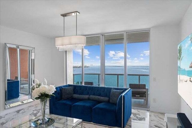 2650 Lake Shore Drive 1004, Riviera Beach, FL 33404
