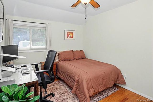7 Beatrice Lane, Old Bethpage, NY 11804