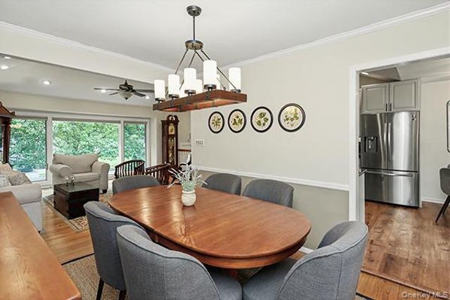 7 Beatrice Lane, Old Bethpage, NY 11804