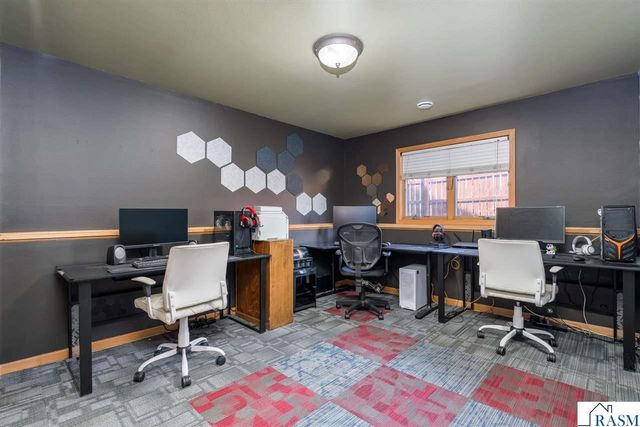 220 Cole Court, Mankato, MN 56001