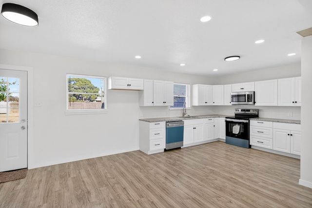 4622 Pasadena Dr, Midland, TX 79703