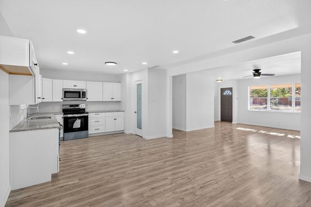 4622 Pasadena Dr, Midland, TX 79703