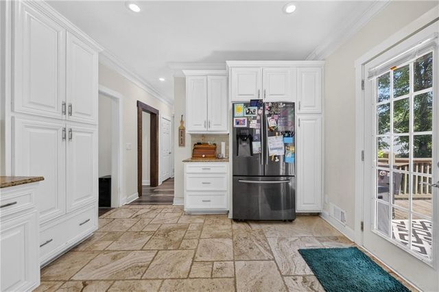2872 Summit Crest Lane, Snellville, GA 30078
