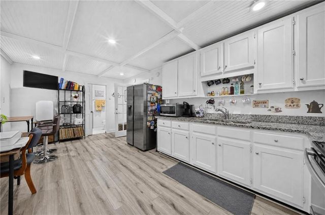 2872 Summit Crest Lane, Snellville, GA 30078