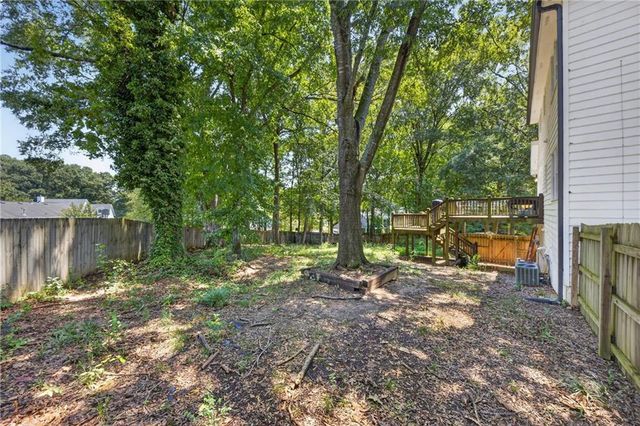 2872 Summit Crest Lane, Snellville, GA 30078