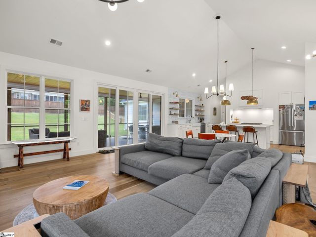 6 Beech Creek Court, Greer, SC 29651