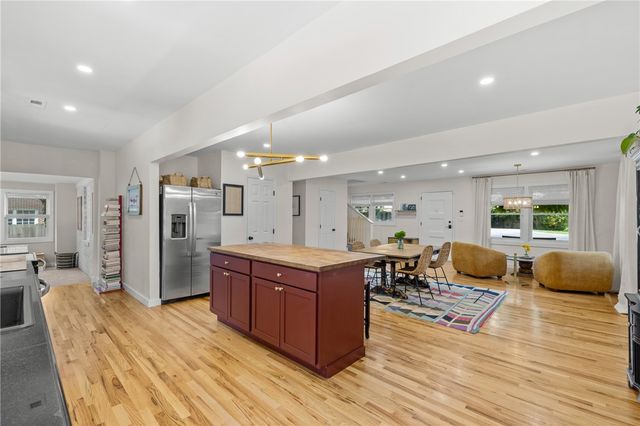 129 Cashmere Drive, Greenville, SC 29605