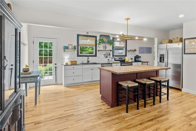 129 Cashmere Drive, Greenville, SC 29605
