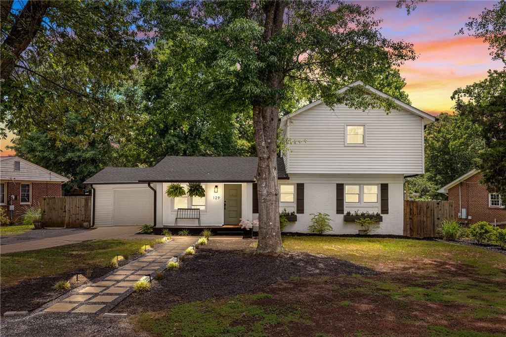 129 Cashmere Drive, Greenville, SC 29605