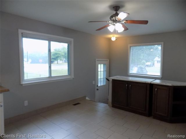 2024 Imperial Highway, Westland, MI 48185