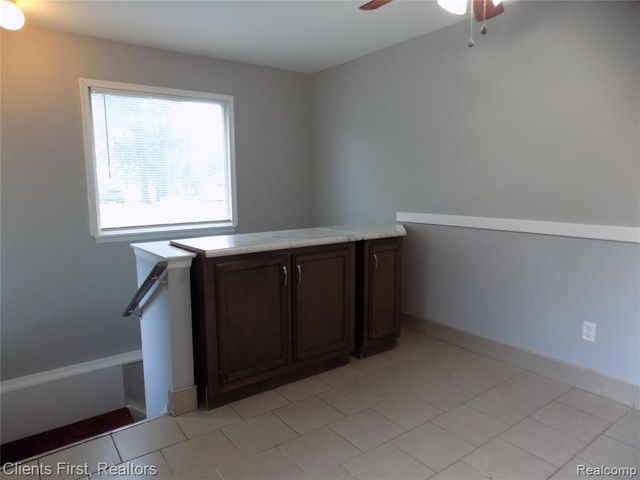 2024 Imperial Highway, Westland, MI 48185