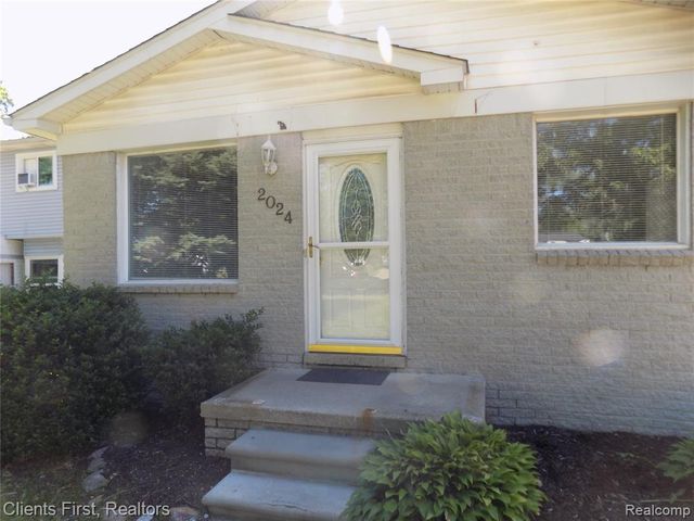 2024 Imperial Highway, Westland, MI 48185