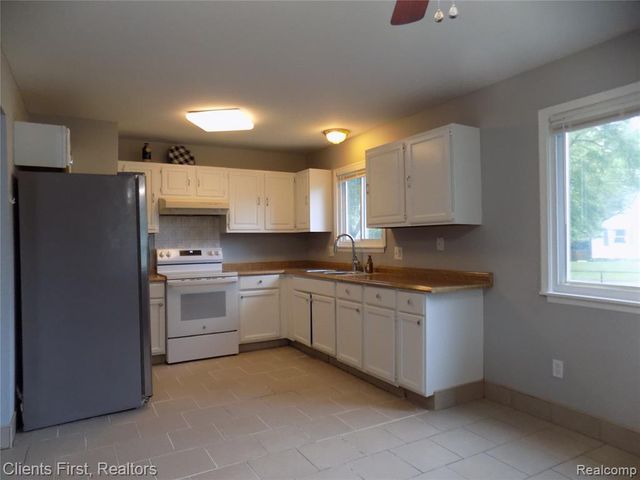 2024 Imperial Highway, Westland, MI 48185