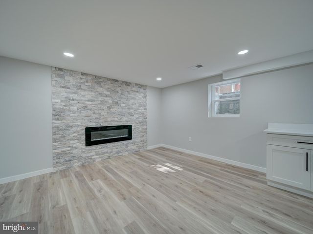 5615 OLD BRANCH AVE, Temple Hills, MD 20748