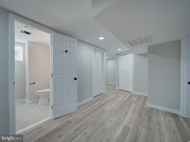 5615 OLD BRANCH AVE, Temple Hills, MD 20748