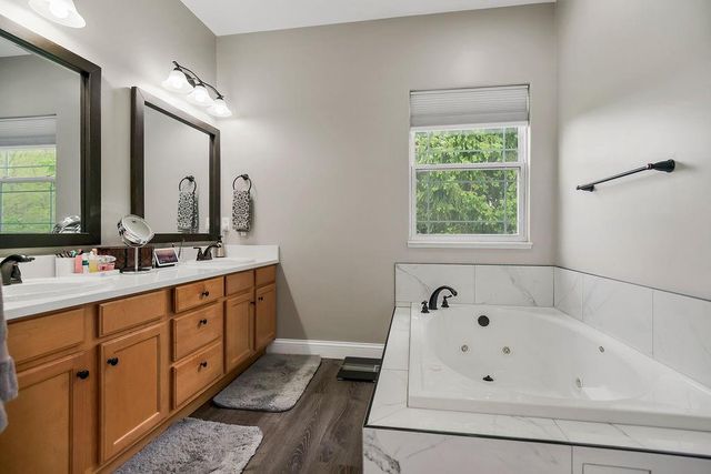 3651 Tonganoxie Road, Leavenworth, KS 66048