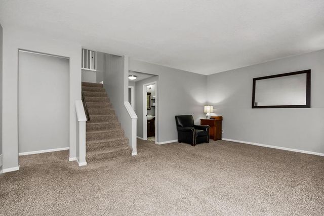 3651 Tonganoxie Road, Leavenworth, KS 66048