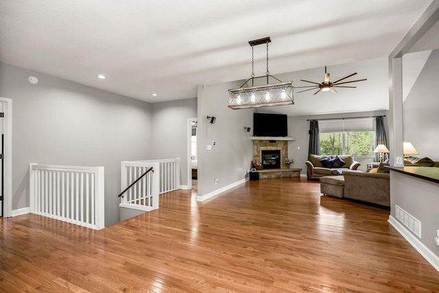 3651 Tonganoxie Road, Leavenworth, KS 66048