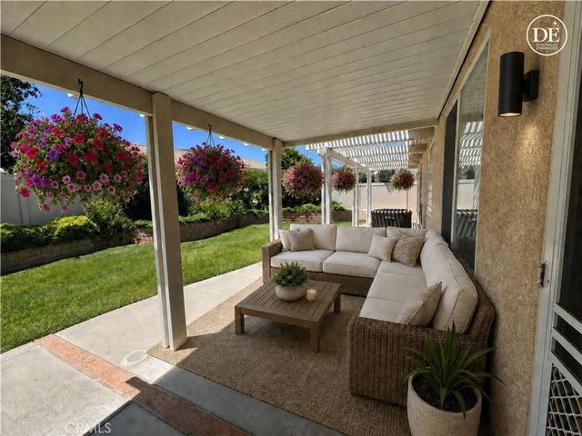 4913 Singing Hills, Banning, CA 92220