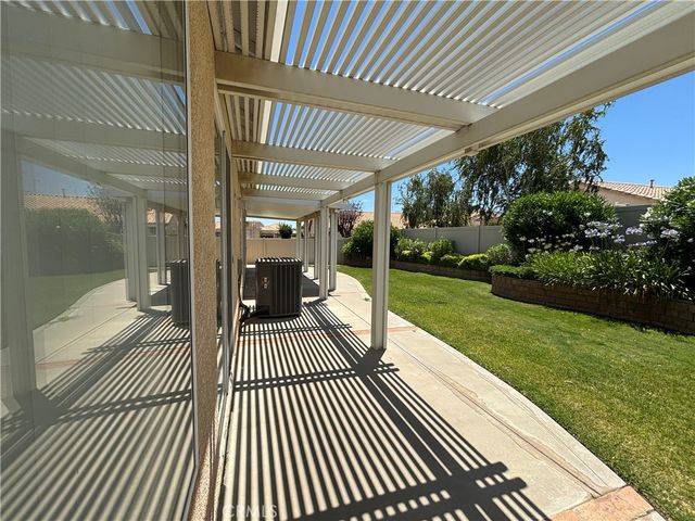 4913 Singing Hills, Banning, CA 92220