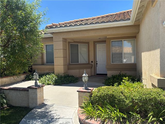 4913 Singing Hills, Banning, CA 92220