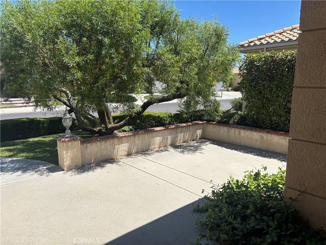4913 Singing Hills, Banning, CA 92220