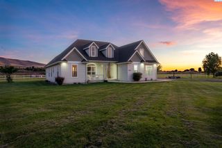 19408 Quail Run Pr. Sw, Prosser, WA 99350