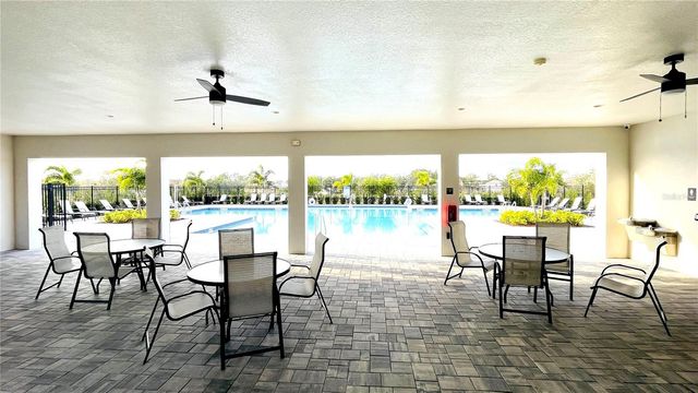 1387 MOUNTAIN FLOWER LANE, Davenport, FL 33837