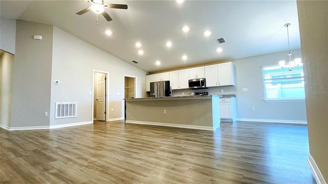 1387 MOUNTAIN FLOWER LANE, Davenport, FL 33837