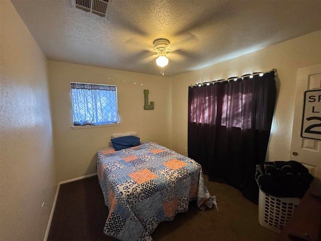 5731 NW Euclid Ave, Lawton, OK 73505