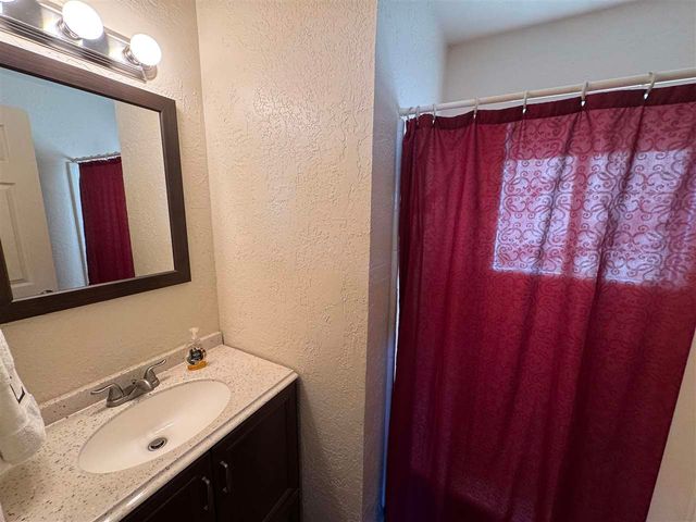 5731 NW Euclid Ave, Lawton, OK 73505