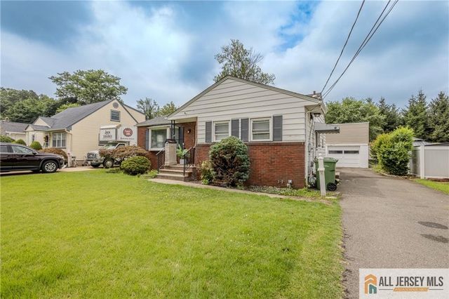 9 Haven Terrace, Parlin, NJ 08859